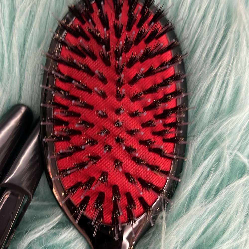Boar bristles hair brush